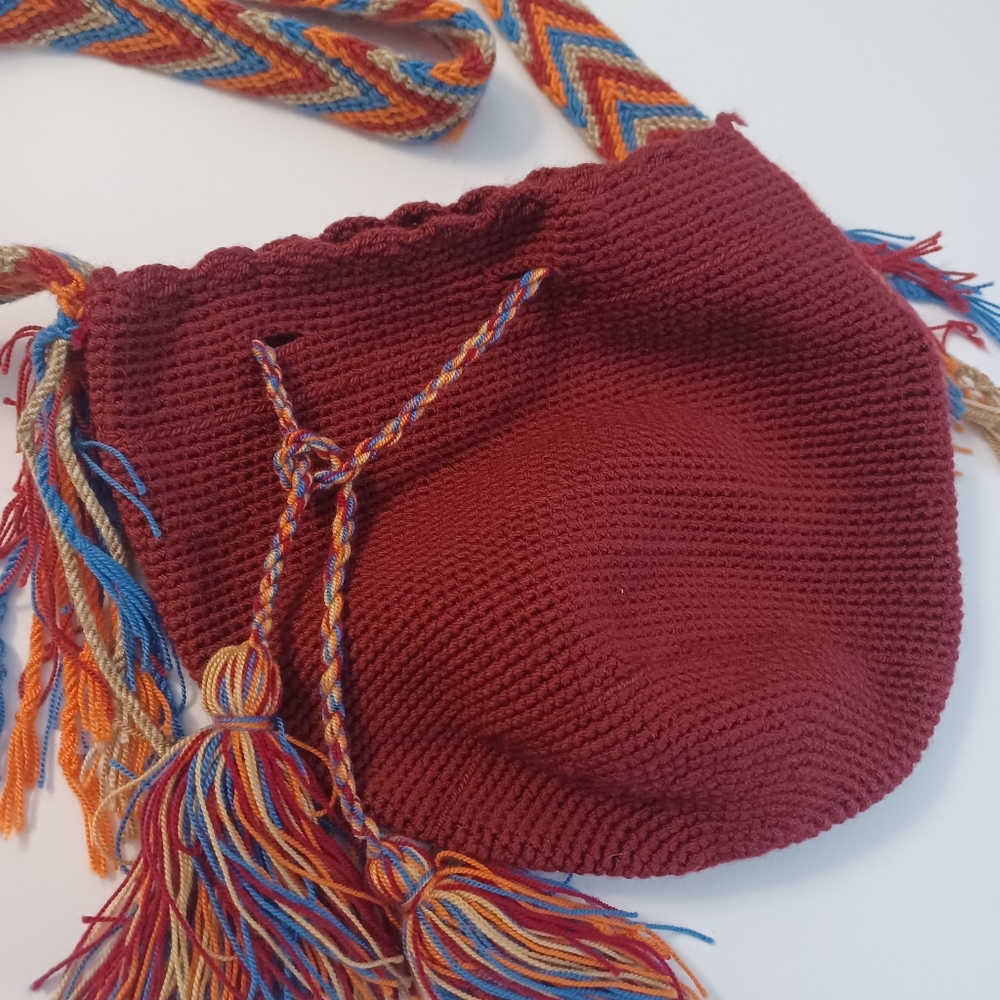 Wayuu Mochila Woven Handmade Boho Crossbody Purse - Picture 2 of 4